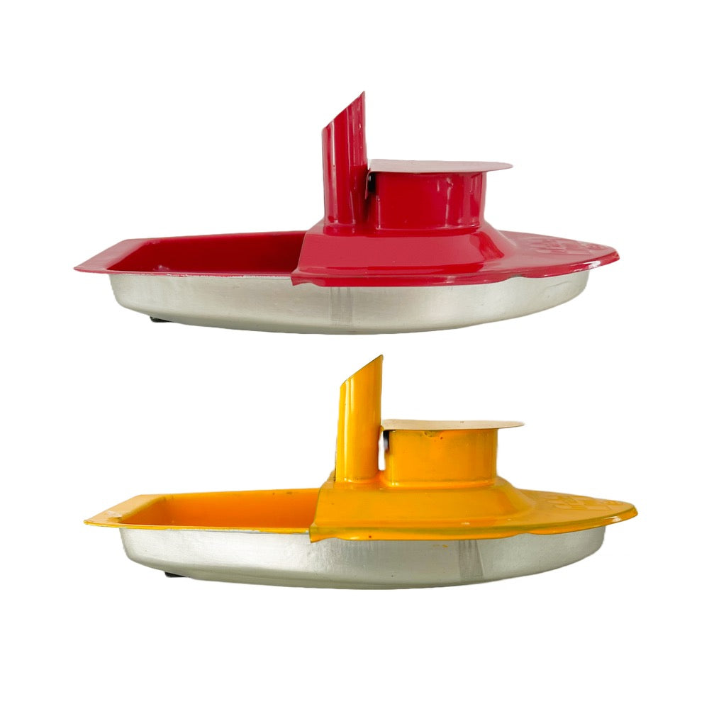 Candle Powered Pop Pop Boats with Huts · Multiple Colors